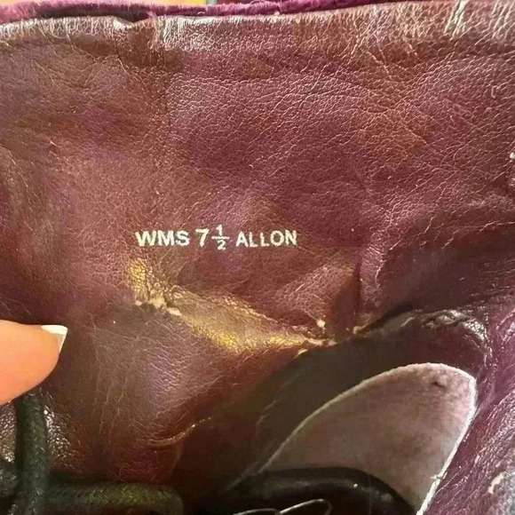 Report Signature Purple Velvet Lace Up Boots. - Picture 10 of 10